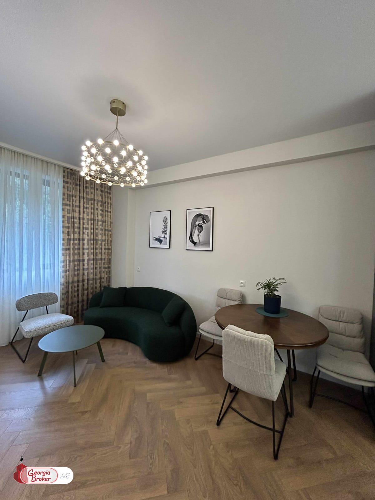 продается квартира с новым ремонтом 2-комнаты